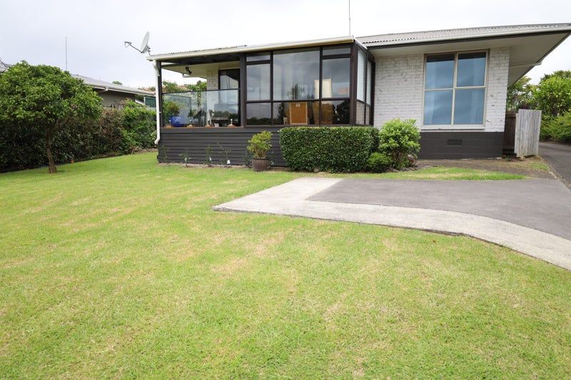 114 Cambridge Road, Bethlehem, Tauranga - Carousel 1