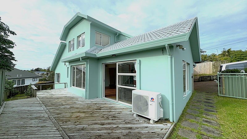 1/32A Bronzewing Terrace, Unsworth Heights, Auckland - Carousel 1