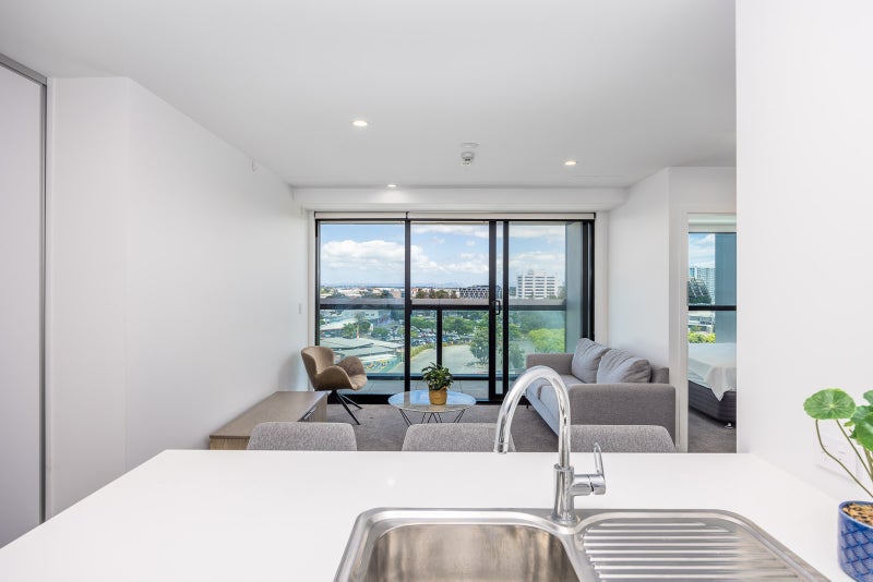 610/8 Lakewood Court, Manukau, Auckland - Carousel 2