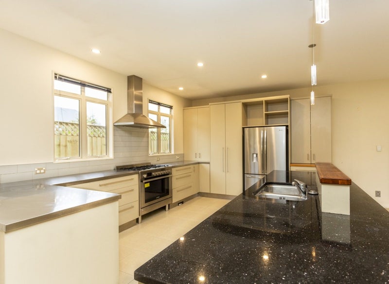 25 Totara Street, Fendalton, Christchurch - Carousel 2