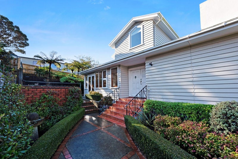 50 Alexandra Road, Hataitai, Wellington - Carousel 1