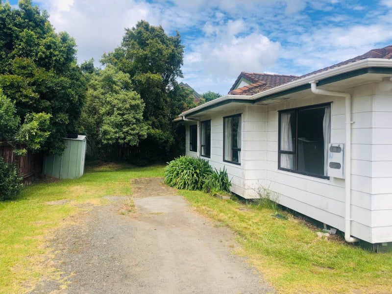 182 Luckens Road, West Harbour, Auckland - Carousel 14