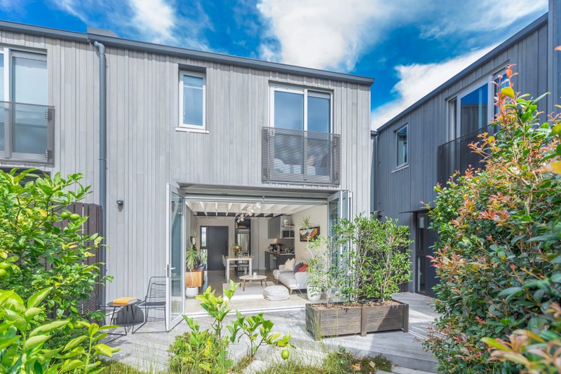 7 Foundries Lane, Freemans Bay, Auckland - Carousel 1