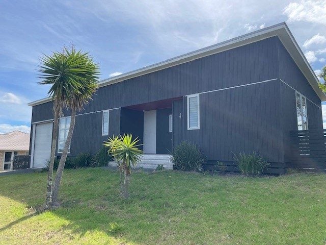 4 Marram Place, Mangawhai Heads, Mangawhai - Carousel 1