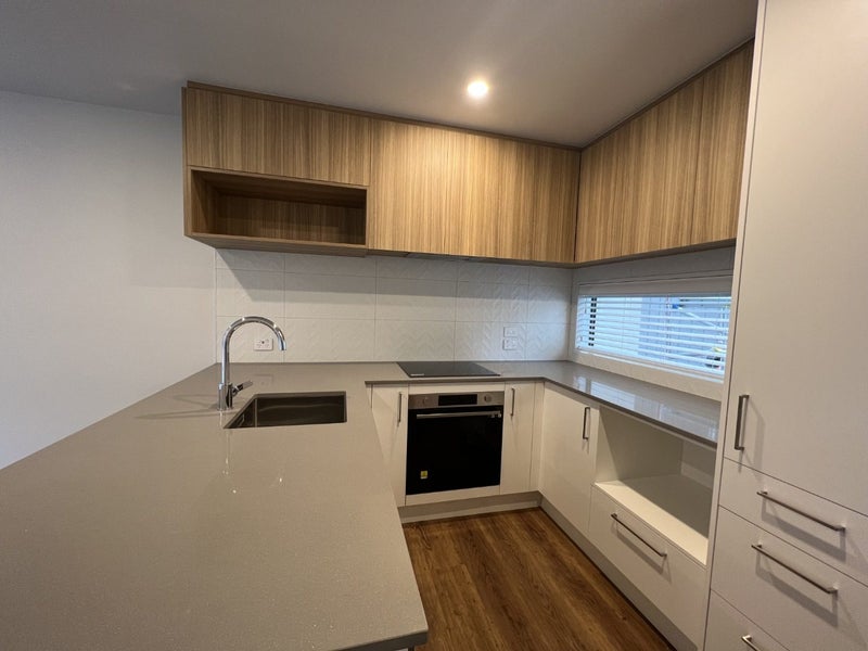 11/129 Tancred Street, Linwood, Christchurch - Carousel 2