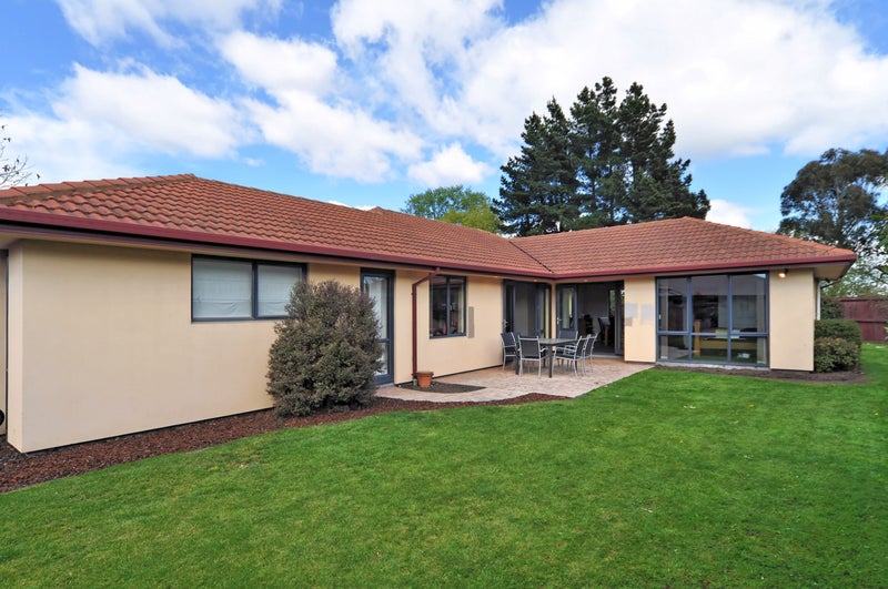 25 Wilmington Place, Shirley, Christchurch - Carousel 10
