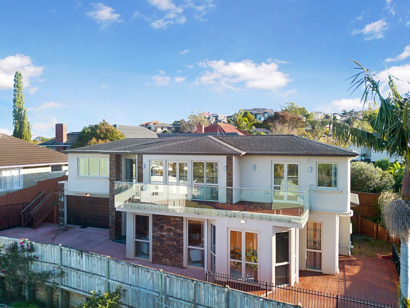 18A McIlroy Avenue, Hillsborough, Auckland - Carousel 38