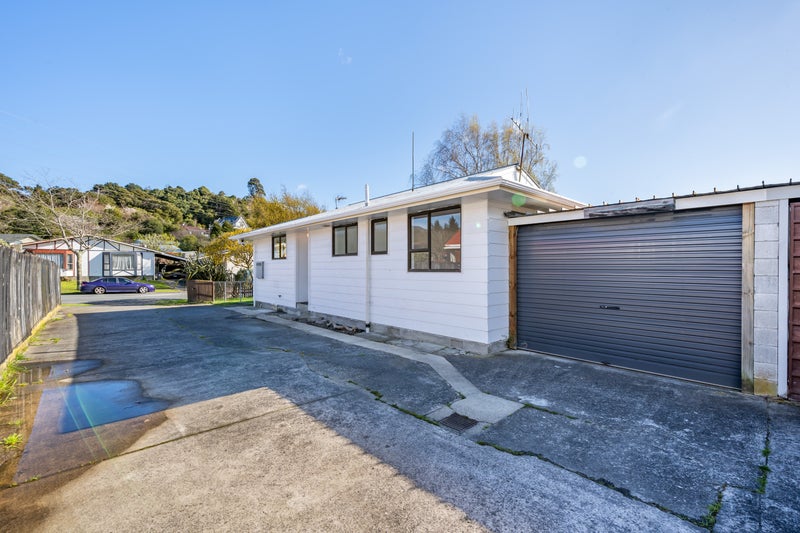65A Gemstone Drive, Birchville, Upper Hutt - Carousel 10