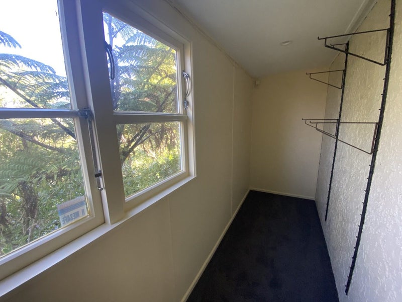 161 The Ridgeway, Mornington, Wellington - Carousel 9