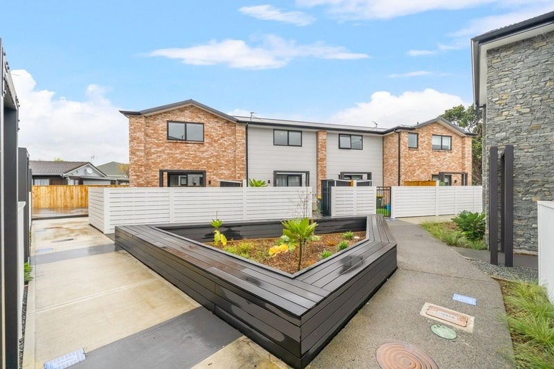 3/123 Cambridge Terrace, Fairfield, Lower Hutt - Carousel 1