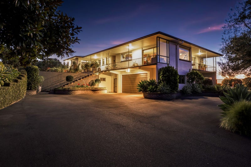 24 Darwin Crescent, Spotswood, New Plymouth - Carousel 1