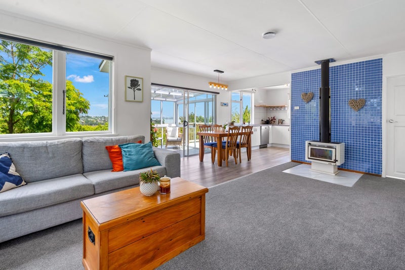 20 Edge Street, Onerahi, Whangarei - Carousel 1