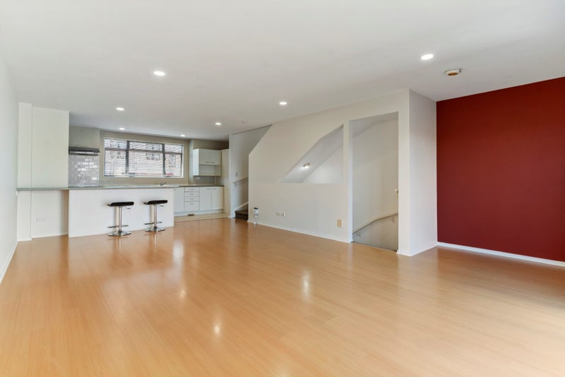 24/14 Ambrico Place, New Lynn, Auckland - Carousel 2