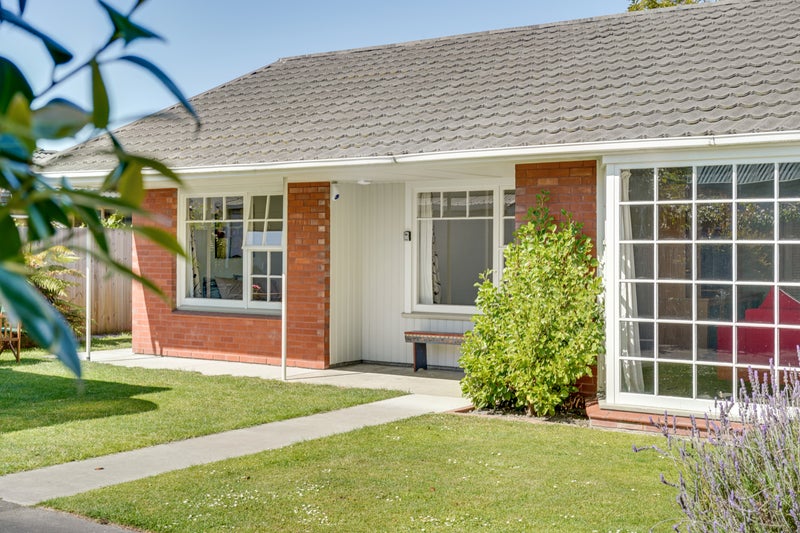 2/28 Rosedale Place, Avonhead, Christchurch - Carousel 1