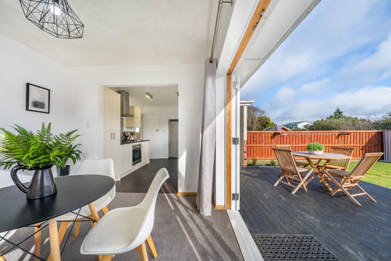 35 Golders Road, Elderslea, Upper Hutt - Carousel 2