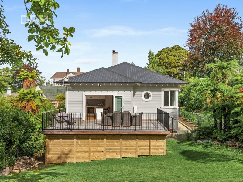 41 Leven Street, Roslyn, Dunedin - Carousel 1