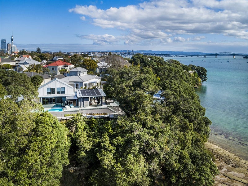 10A First Avenue, Stanley Point, Auckland - Carousel 9