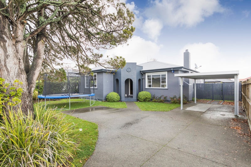 8 Ngaio Street, West End, Palmerston North - Carousel 1