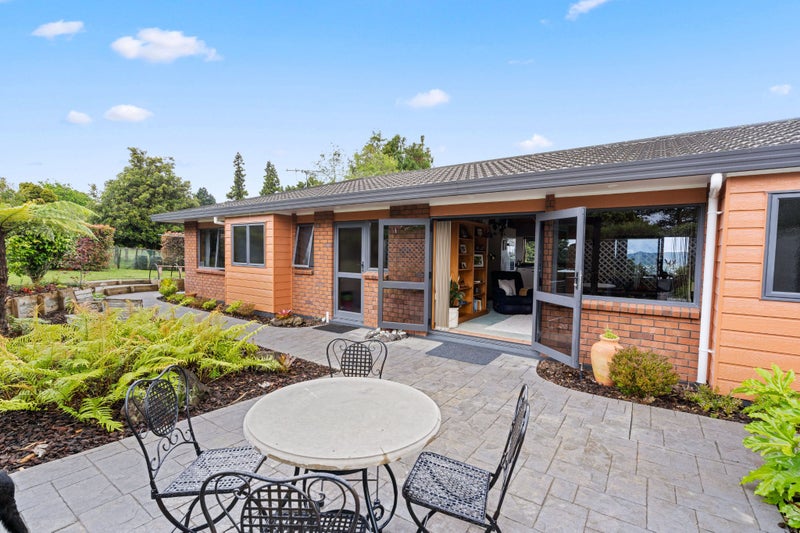 35 Waitaua Road, Kamo - Carousel 2