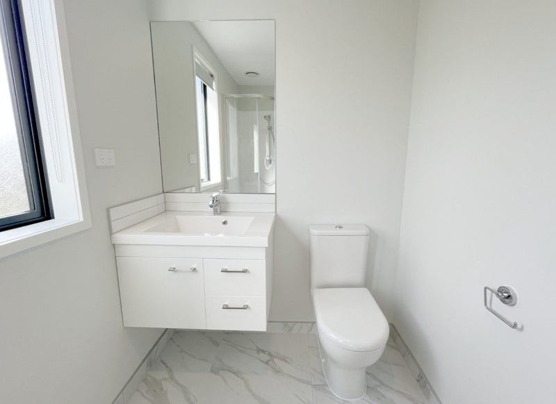 10A Claridge Street, Glen Eden, Auckland - Carousel 2