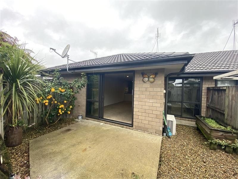 3/15 Albert Street, Hamilton East, Hamilton - Carousel 2