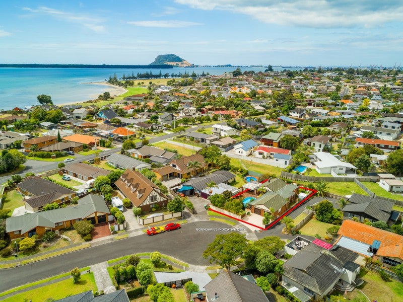10 Takahe Place, Matua, Tauranga - Carousel 1