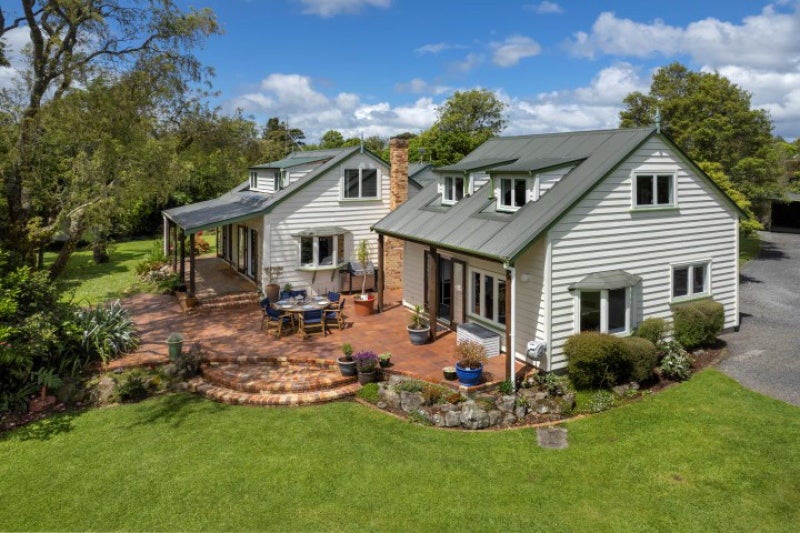 1343 Oropi Road, Tauranga - Carousel 1