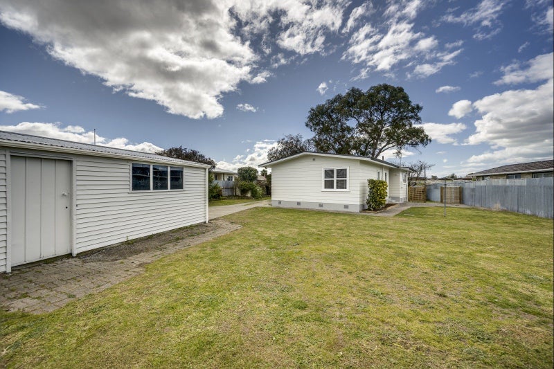 53 Sunderland Drive, Flaxmere, Hastings - Carousel 9