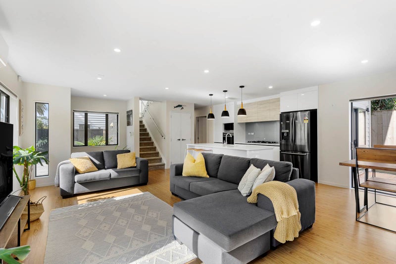 20C Cleland Crescent, Blockhouse Bay, Auckland - Carousel 2