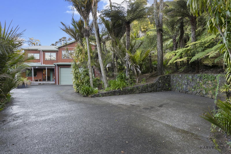212 Shaw Road, Oratia, Auckland - Carousel 2