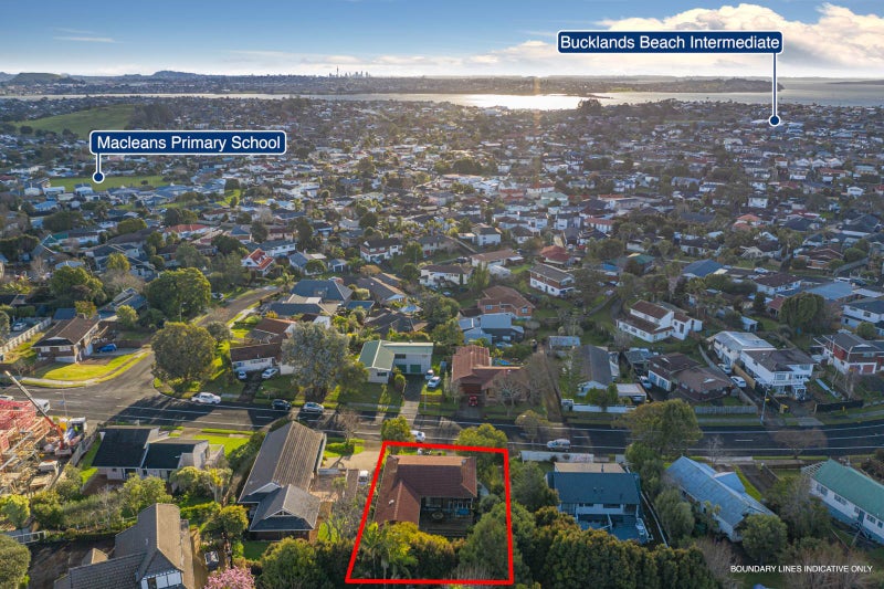 42 Murvale Drive, Bucklands Beach, Auckland - Carousel 1