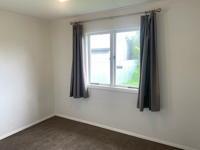 9 Hirangi Road, Turangi - Carousel 6