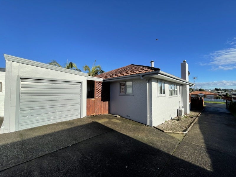 8 Mansels Road, Greerton, Tauranga - Carousel 14