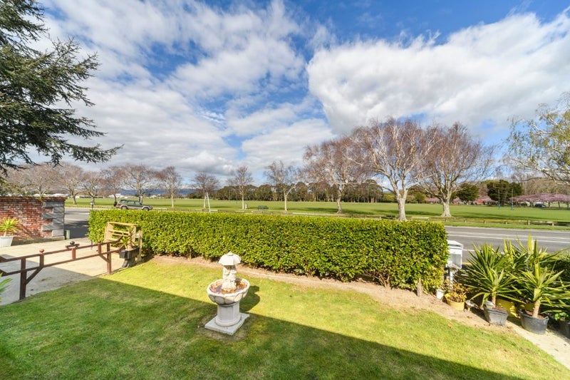 81A Park Road, West End, Palmerston North - Carousel 11