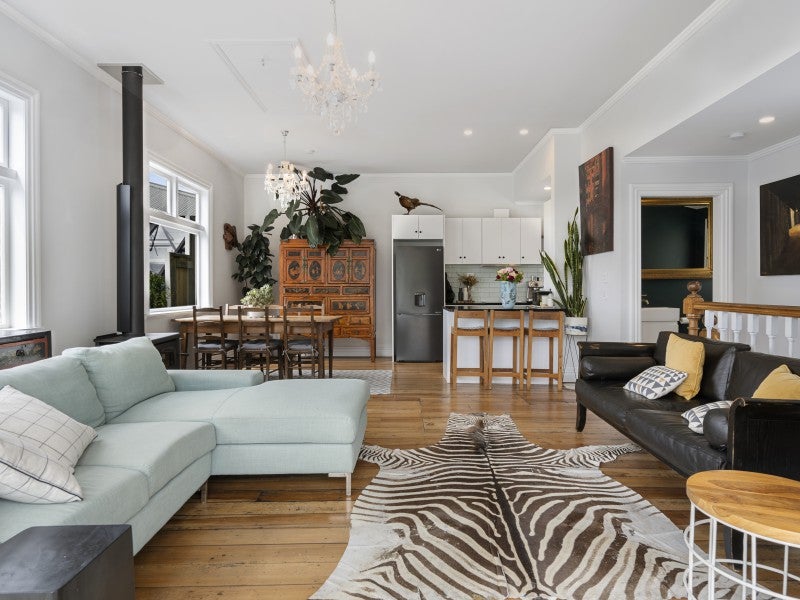 11 Hay Street, Oriental Bay, Wellington - Carousel 2