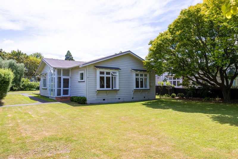 29 Latham Street, Napier South, Napier - Carousel 1