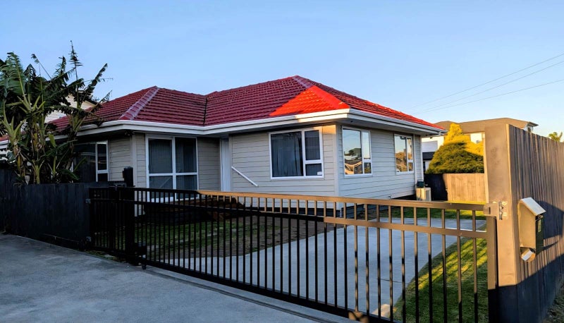 56 Kimpton Road, Papatoetoe, Auckland - Carousel 1