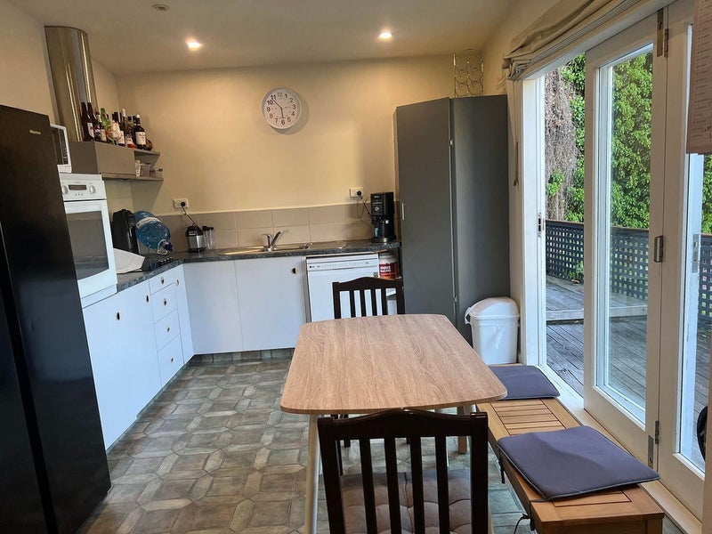 98 Milton Road, Bluff Hill, Napier - Carousel 2