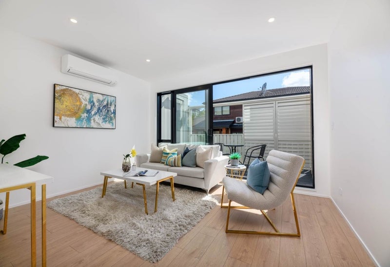 12/52B Rosedale Road, Rosedale, Auckland - Carousel 1