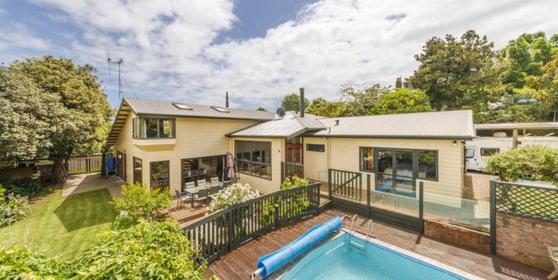 24 Weston Avenue, Roslyn, Palmerston North - Carousel 1