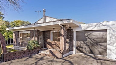 2/35 Miltonia Avenue, Te Atatu South, Auckland - Carousel 1