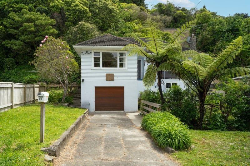 60 The Drive, Tawa, Wellington - Carousel 15