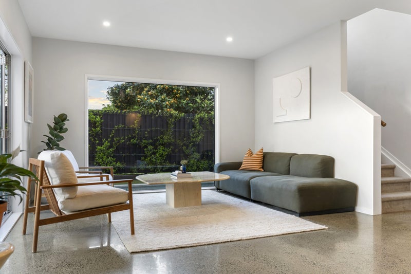 35 Sullivan Avenue, Mangere Bridge, Auckland - Carousel 2