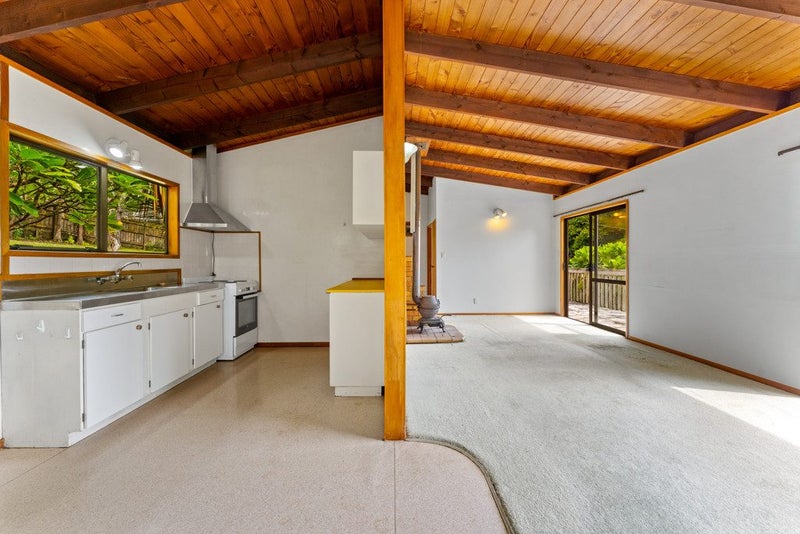 10 Poplar Road, Stanmore Bay, Whangaparaoa - Carousel 2