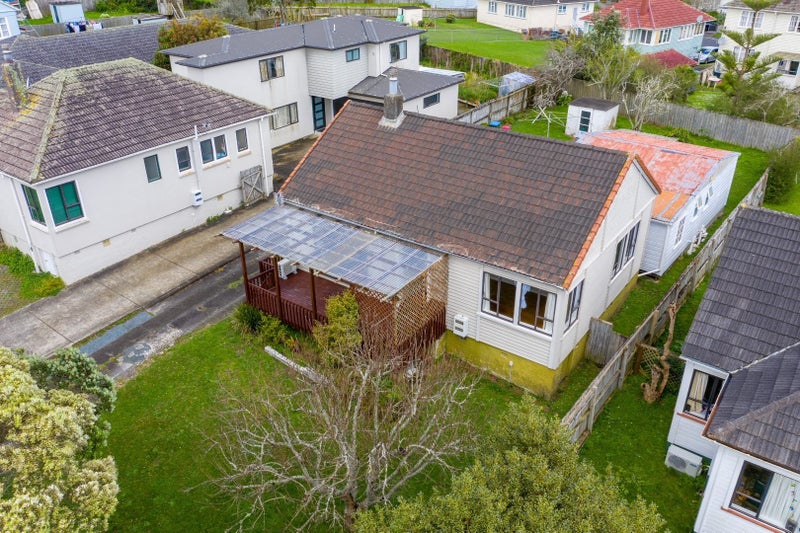 12 Waite Avenue, Wesley, Auckland - Carousel 1