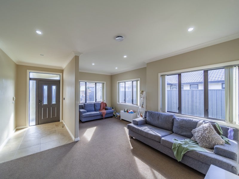 14 Portland Place, Poraiti, Napier - Carousel 2