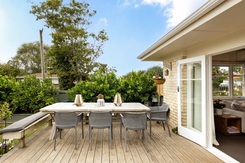 36 Pearsons Avenue, Claudelands, Hamilton - Carousel 2