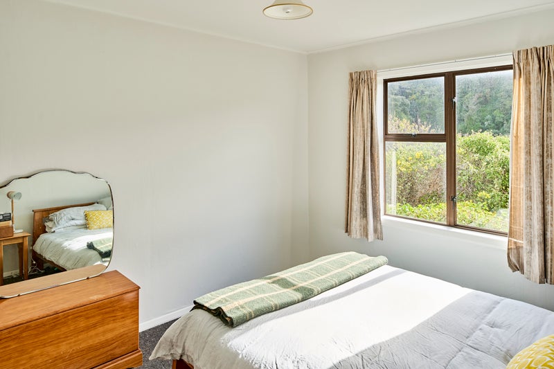 15 Creswick Terrace, Northland, Wellington - Carousel 20