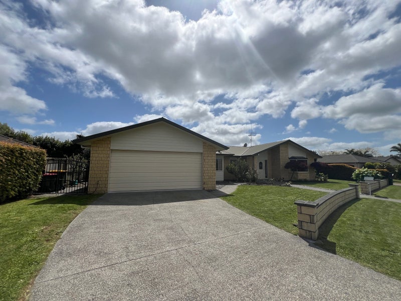 7 MacCallum Court, Rototuna, Hamilton - Carousel 2