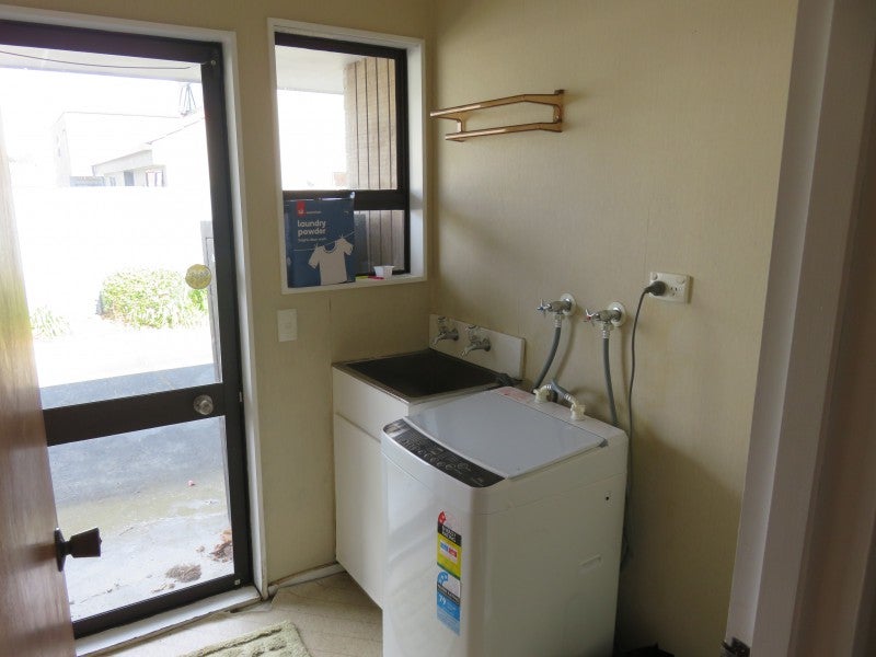 183B Albert Street, Hokowhitu, Palmerston North - Carousel 11